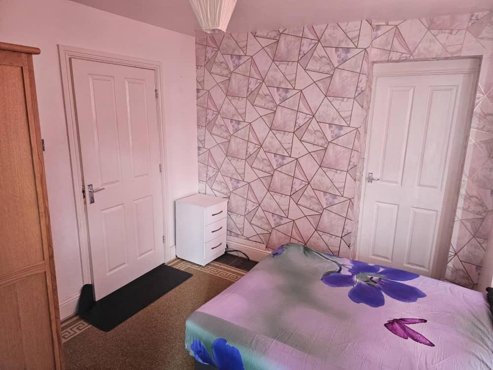 Available Rooms At Buckingham Road Doncaster Exteriör bild