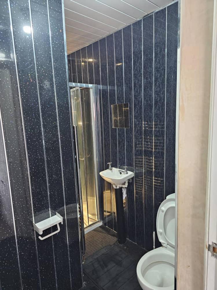 Available Rooms At Buckingham Road Doncaster Exteriör bild